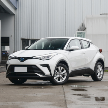 Toyota izoa hev suev